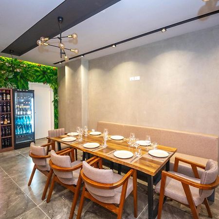 Hotel Riviera Kamez Εξωτερικό φωτογραφία