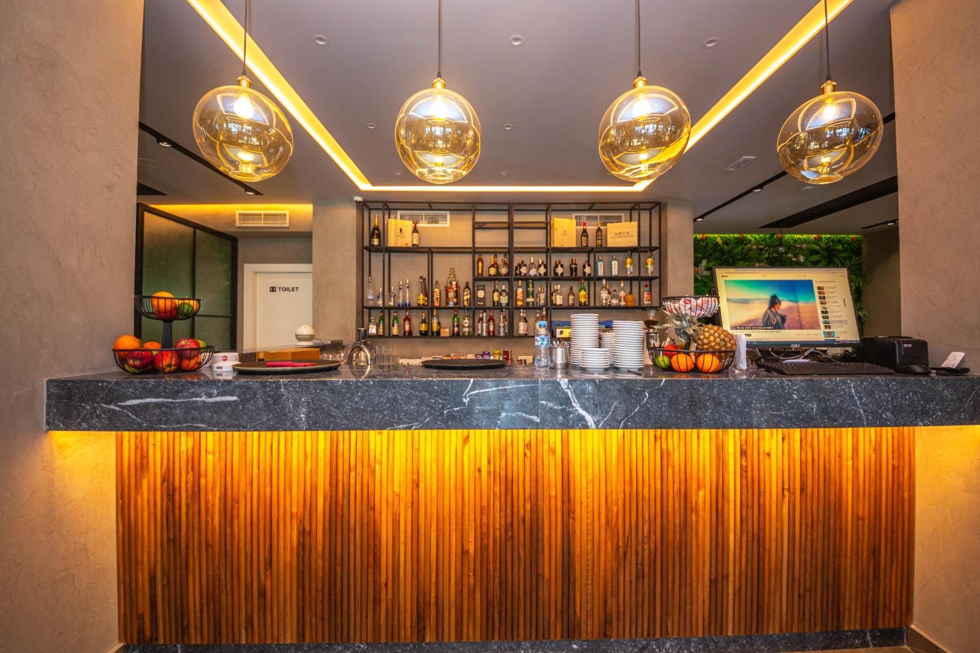 Hotel Riviera Kamez Εξωτερικό φωτογραφία