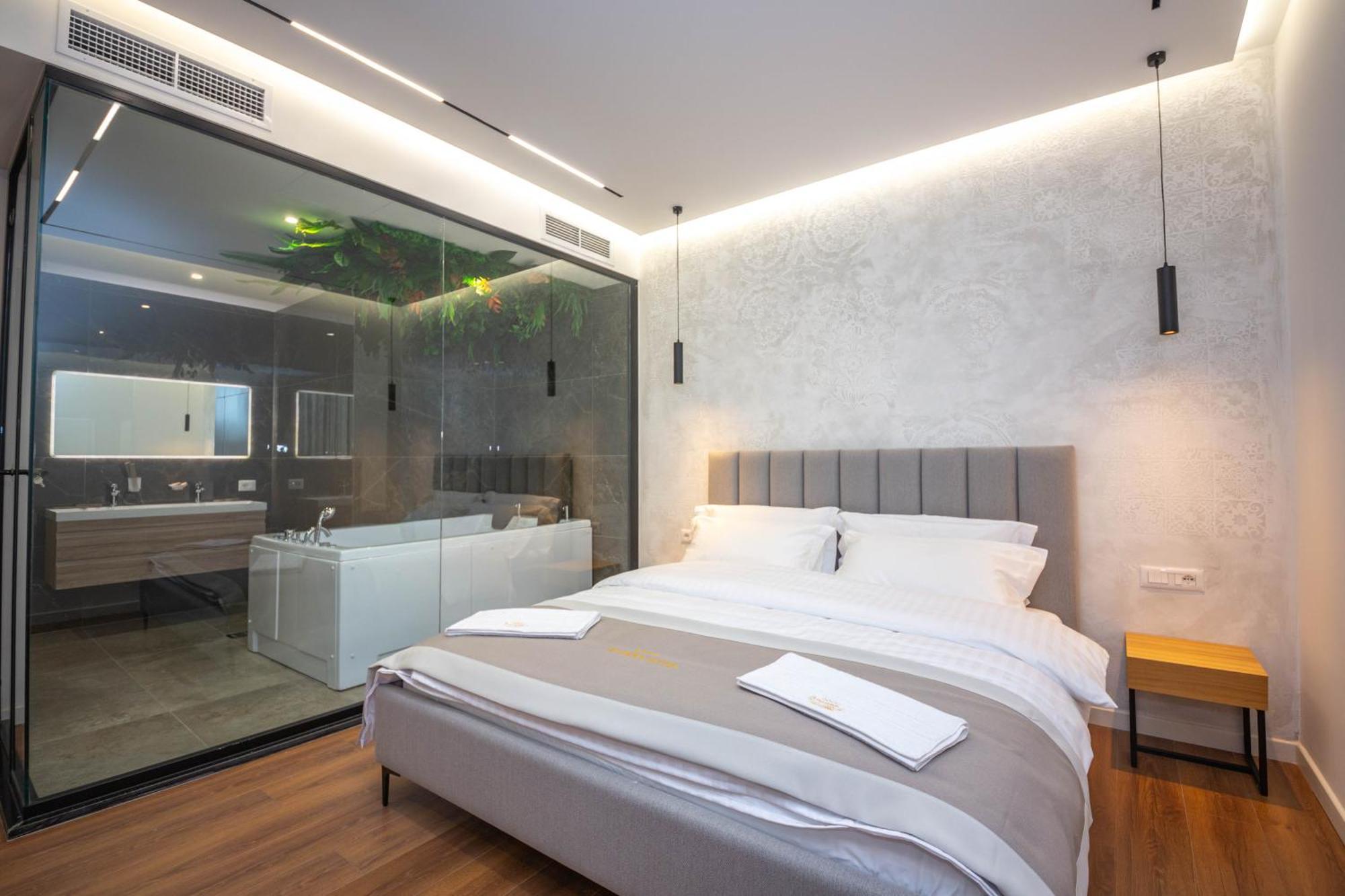 Hotel Riviera Kamez Εξωτερικό φωτογραφία