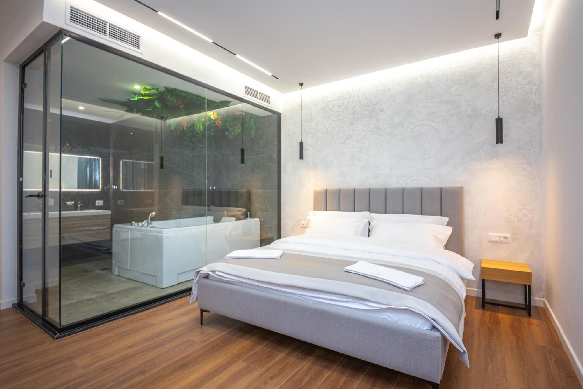 Hotel Riviera Kamez Εξωτερικό φωτογραφία