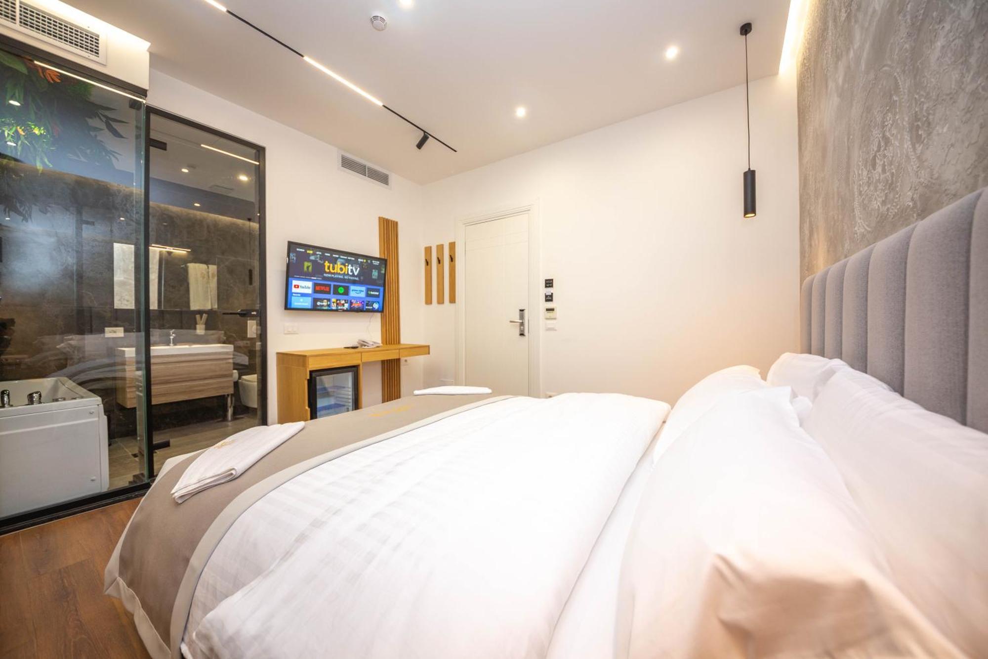 Hotel Riviera Kamez Εξωτερικό φωτογραφία