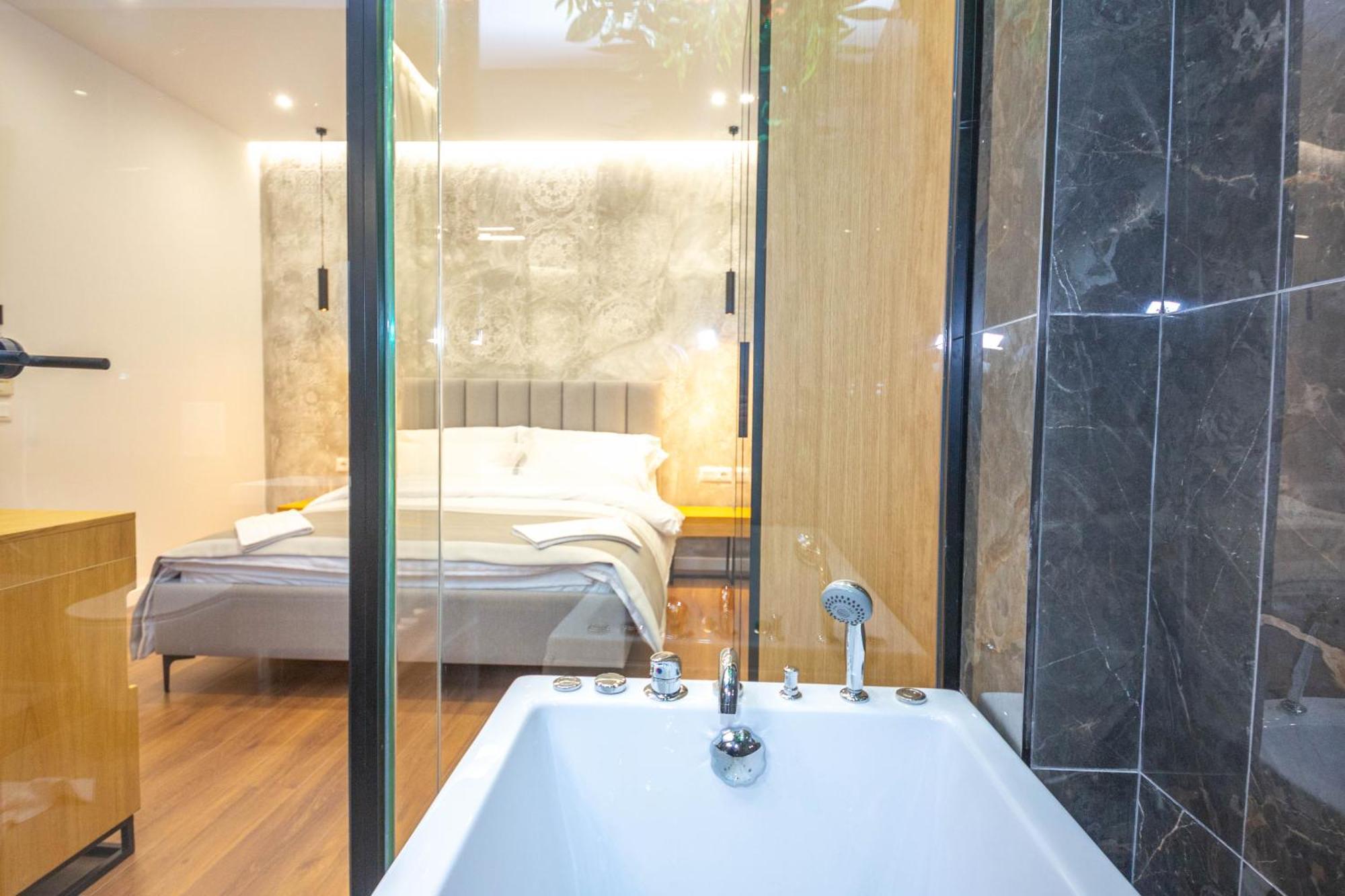Hotel Riviera Kamez Εξωτερικό φωτογραφία