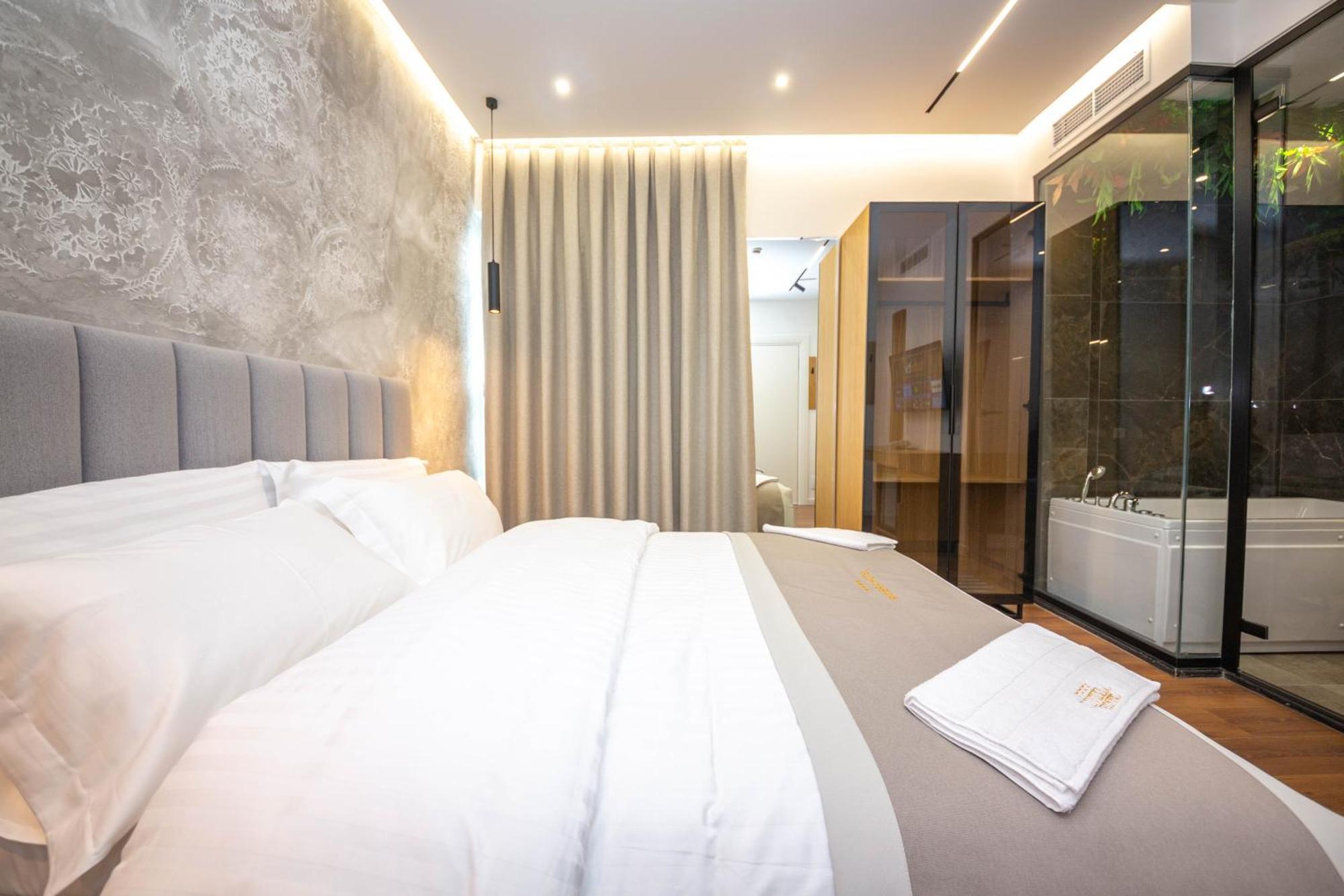 Hotel Riviera Kamez Εξωτερικό φωτογραφία